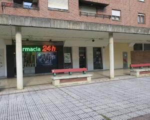 Local comercial en Mendebaldea, Pamplona