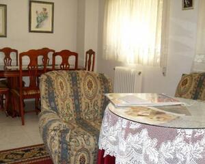 Apartamento de 2 habitaciones en Eroski, Hiniesta Zamora
