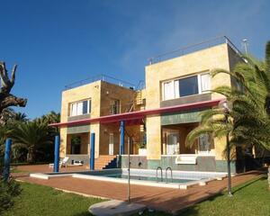 Villa en Muy Cerca de la Playa, Club de Golf Bonmont, Urb. Terres Noves Cabo Roig