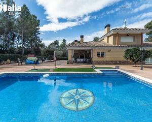 Casa amb piscina en Castellarnau, Sabadell