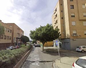 Piso de 3 habitaciones en La Chanca , Almería