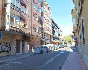 Piso de 4 habitaciones en Delicias, Valladolid