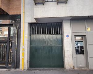 Garatge en Castillejos, Tetuán Madrid
