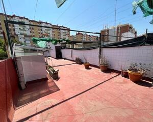 Apartamento de 3 habitaciones en Bda. Amate, Cerro Amate Sevilla
