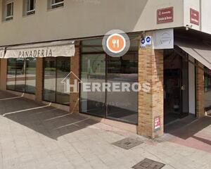 Local comercial de 2 habitaciones en El Cubo, Logroño