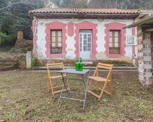 Casa con jardin en Tabaza, Carreño