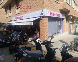Local comercial con calefacción en Santo Tomas, Centro Segovia
