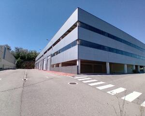Nave Industrial a estrenar en Polg.Els Frares, Lleida
