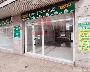 Local comercial con terraza en Posio, Ourense
