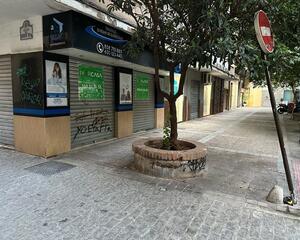 Local comercial con calefacción en Centro, San Antón Granada